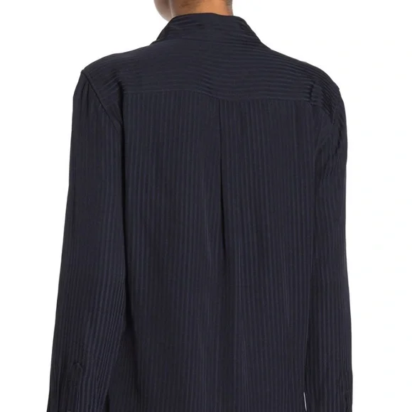 Equipment Signature Stripe Button Down Shirt - Picture 14 of 16